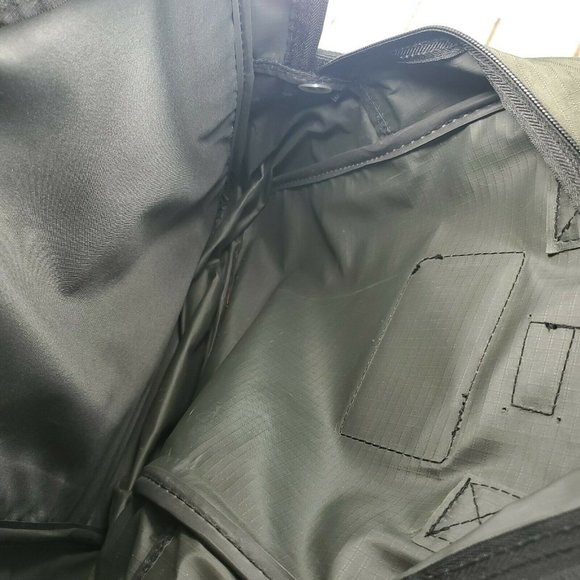 Eddie Bauer Mens Olive Green Black Retro Nylon Detachable Strap Convertible Bag - Picture 7 of 15